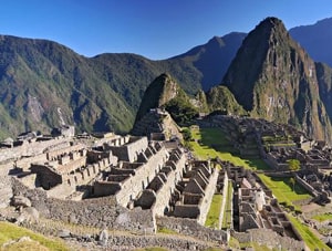 English documentary on Machu Picchu with transcript and video to practice reading and listening comprehension