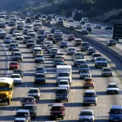 IELTS essay on traffic jam with complete scoring and analysis