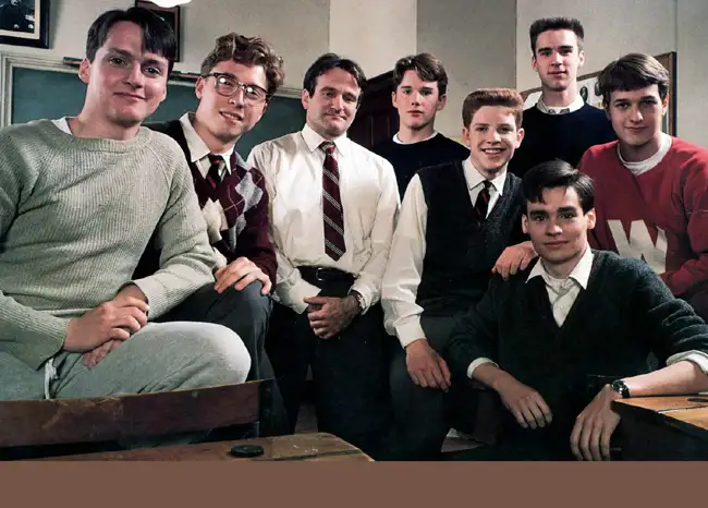 Dead Poets Society criticism in film criticism course forum for ESL students
