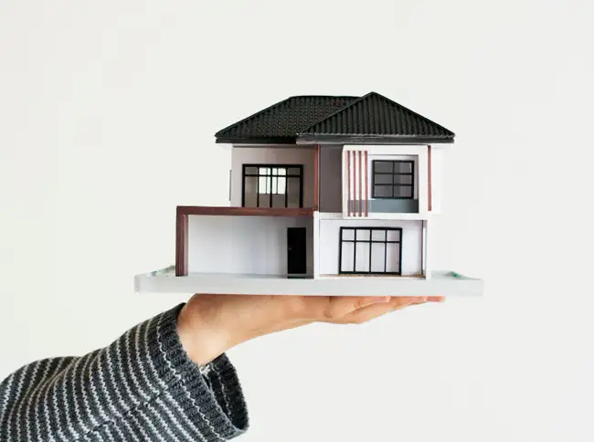 IELTS essay on housing market with full assessment and detailed scoring